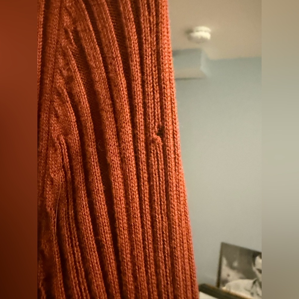 Urban Outfitters Rust Ribbed Knit Top - Picture 3 of 9